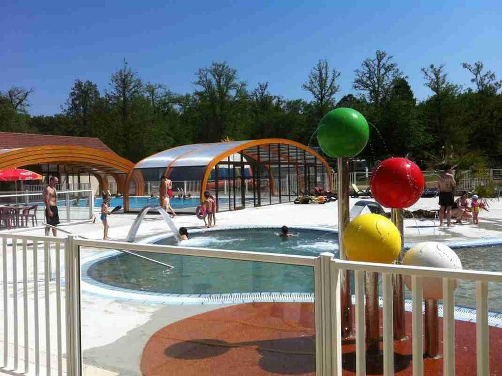 La Grande Tortue Hotel Cande-sur-Beuvron Exterior photo